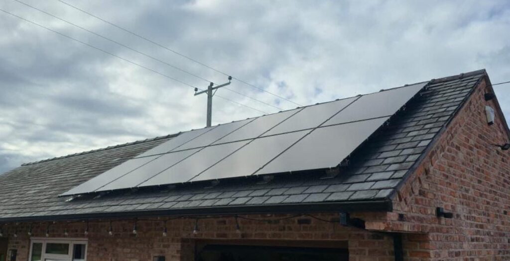 Renewable & electrical contractor